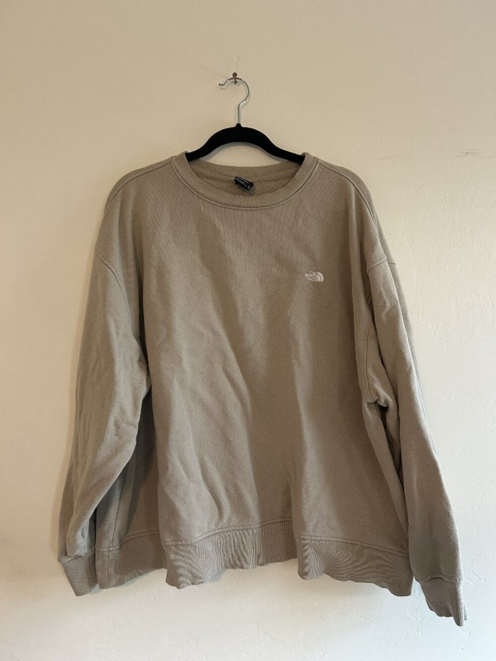 The North Face Small Embroidered Logo Crewneck Sweatshirt - Light Beige